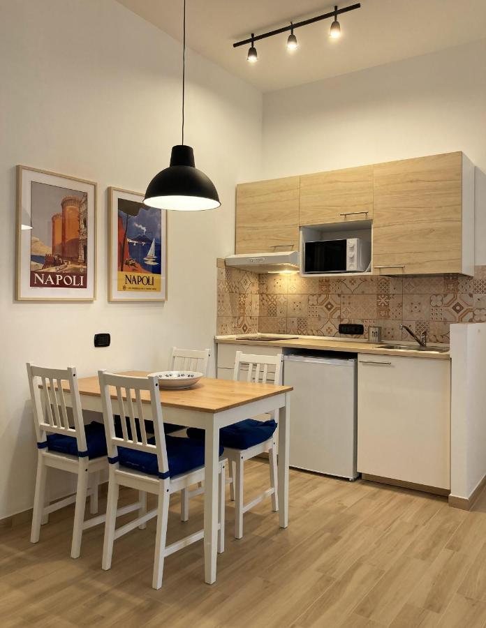 La Casa Blu Nel Cuore Storico Di Napoli Екстериор снимка